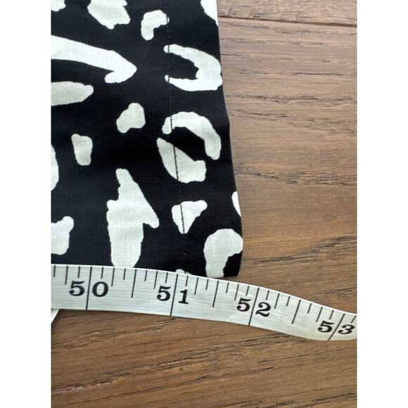 ModCloth Bold Notion Black White Cropped Jumpsuit Leopard Women's Size 00 NWT - Picture 7 of 9